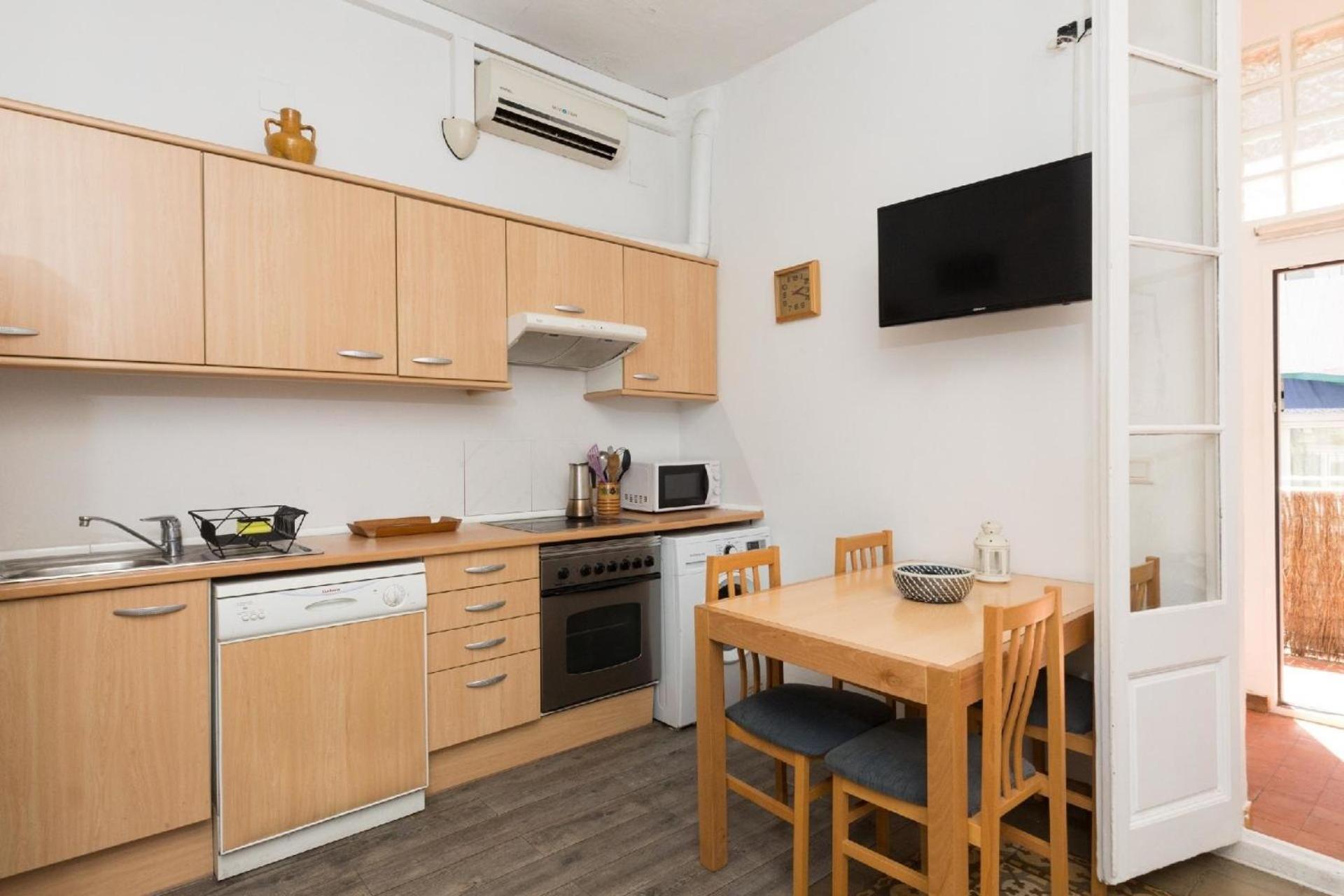 Fuer 4 Personen Ca 70 Qm In Barcelona-gracia, Costa Brava Costa Del Maresme Appartement *
